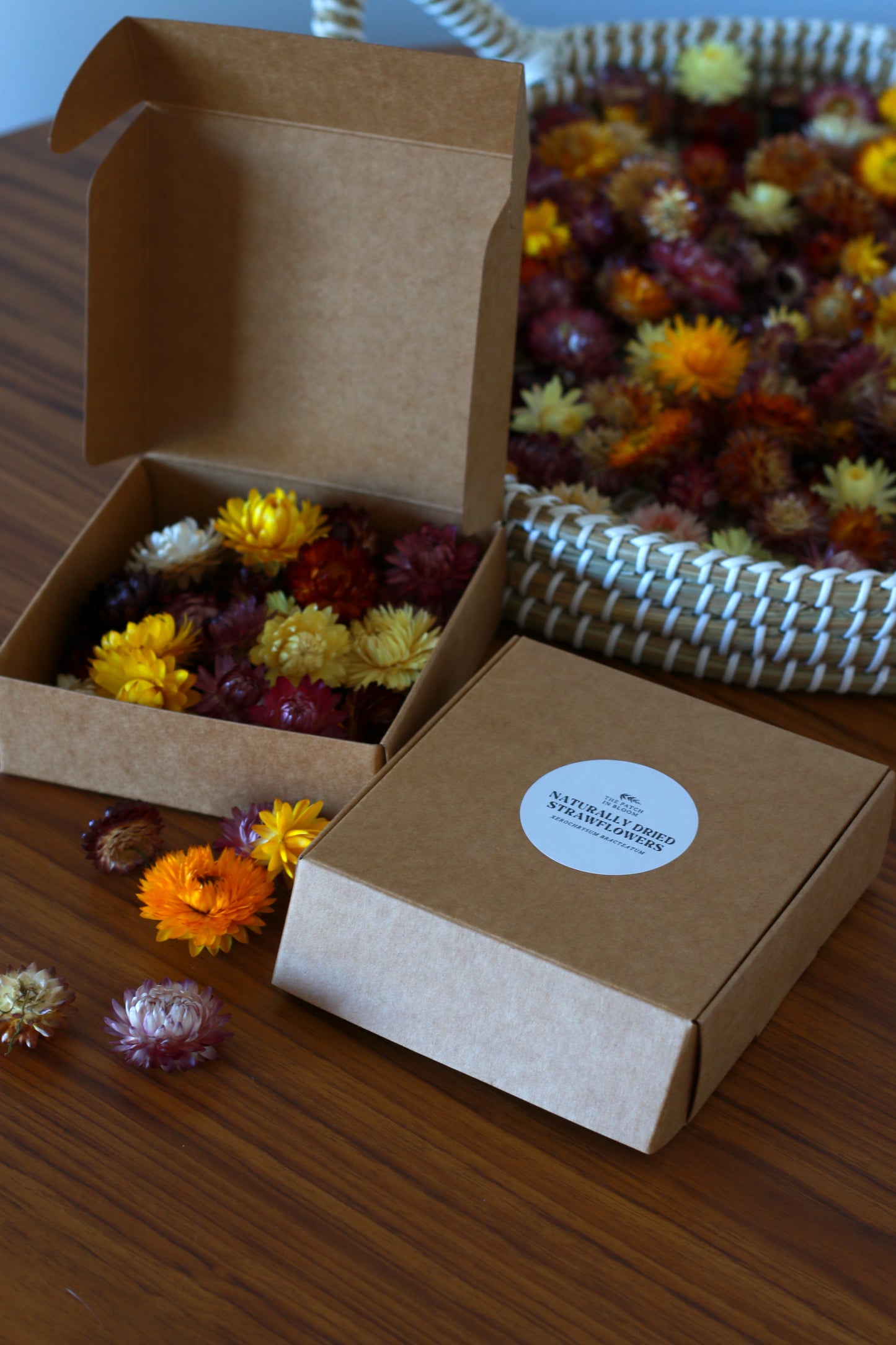 Naturally Dried Strawflowers