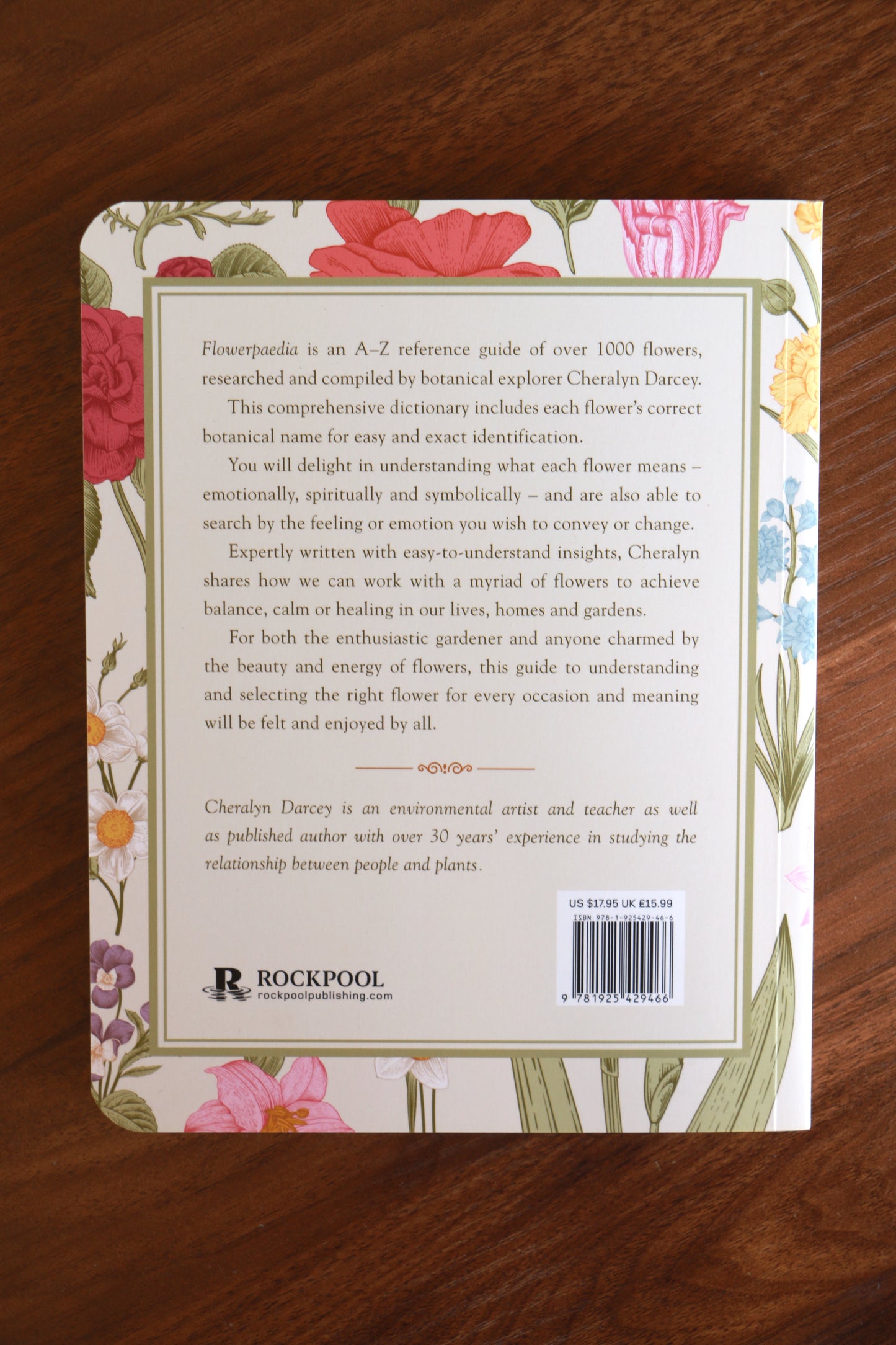 Flowerpaedia | 1000 Flowers and Their Meanings by Cheralyn Darcey